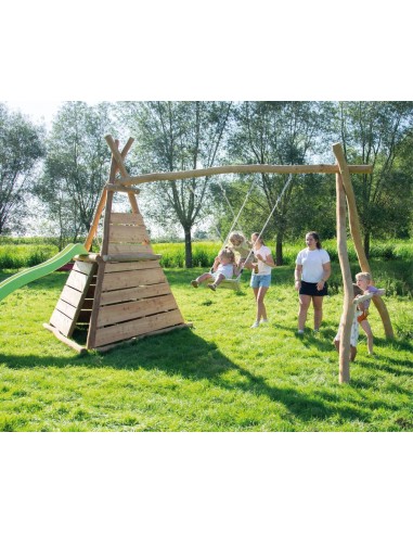 Structure de jeux en forme de tipi...