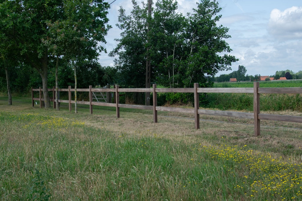 Ranch Omheining Okan Hardhout - Luxe Houten Paardenomheining
