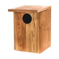 Nestkast Bosuil, productfoto op witte achtergrond