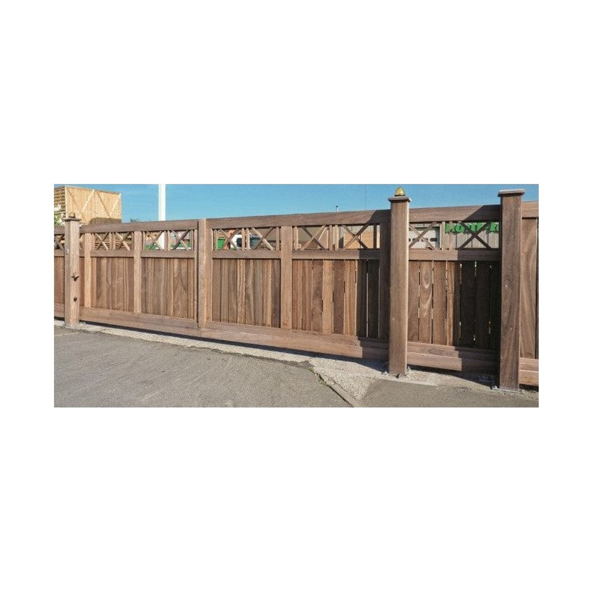 Schuifpoort zwevend type (Decoratief): Hoogte 1,90 m - Lengte: 3,10/4,50 m